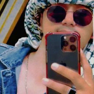 Meet your Posher, Adalat